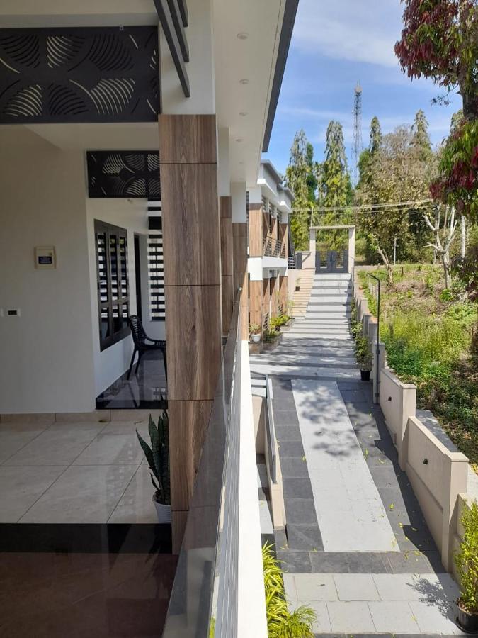 Milestone Inn Sultan Bathery Ngoại thất bức ảnh